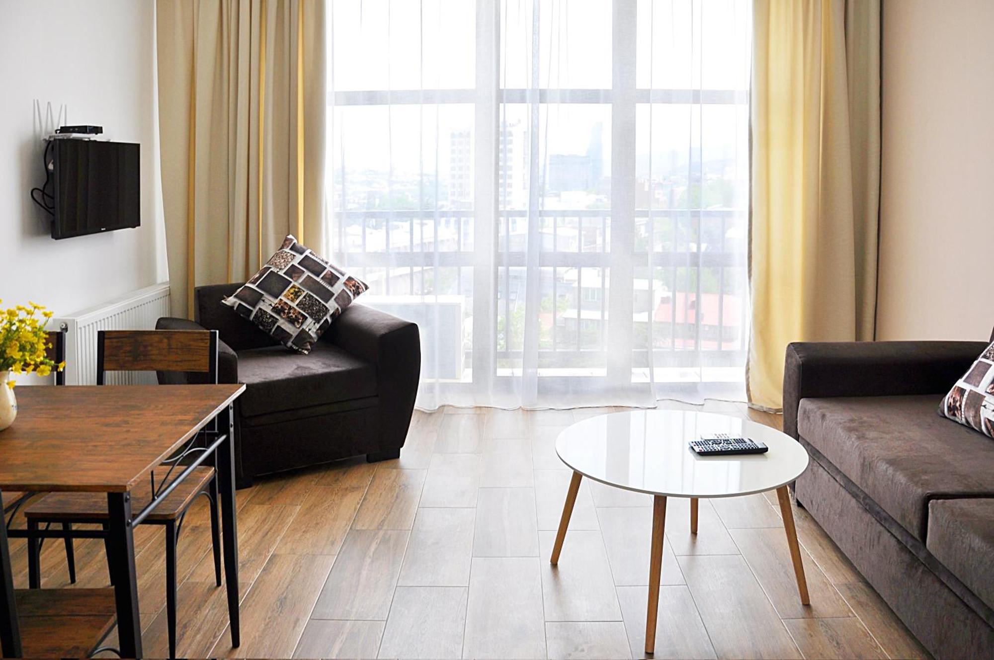 Bfg Suites Apartments Тбилиси Номер фото