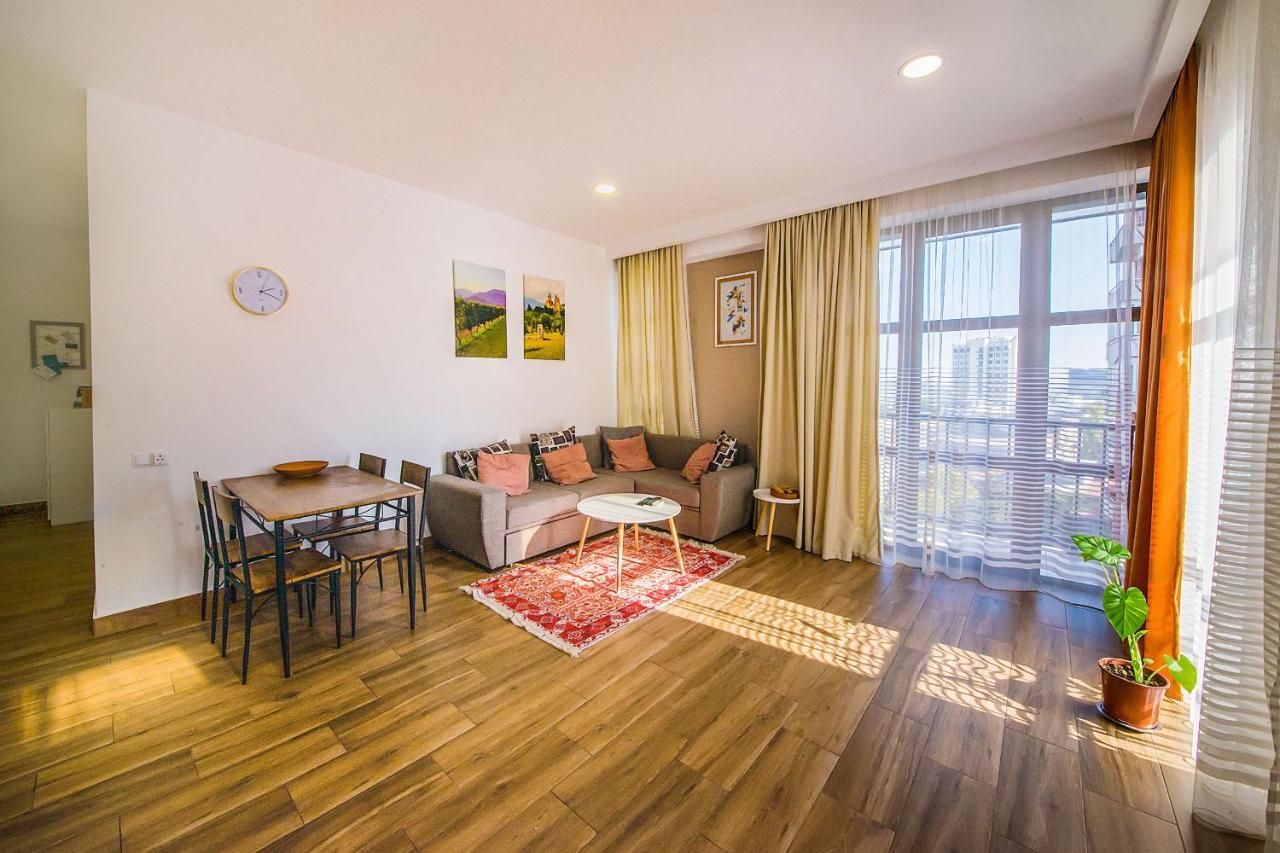 Bfg Suites Apartments Тбилиси Экстерьер фото