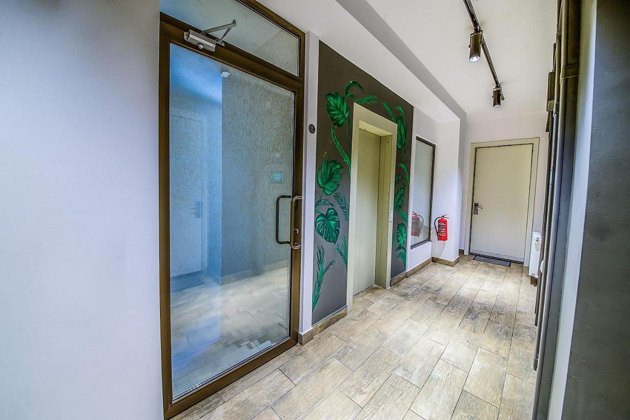 Bfg Suites Apartments Тбилиси Экстерьер фото